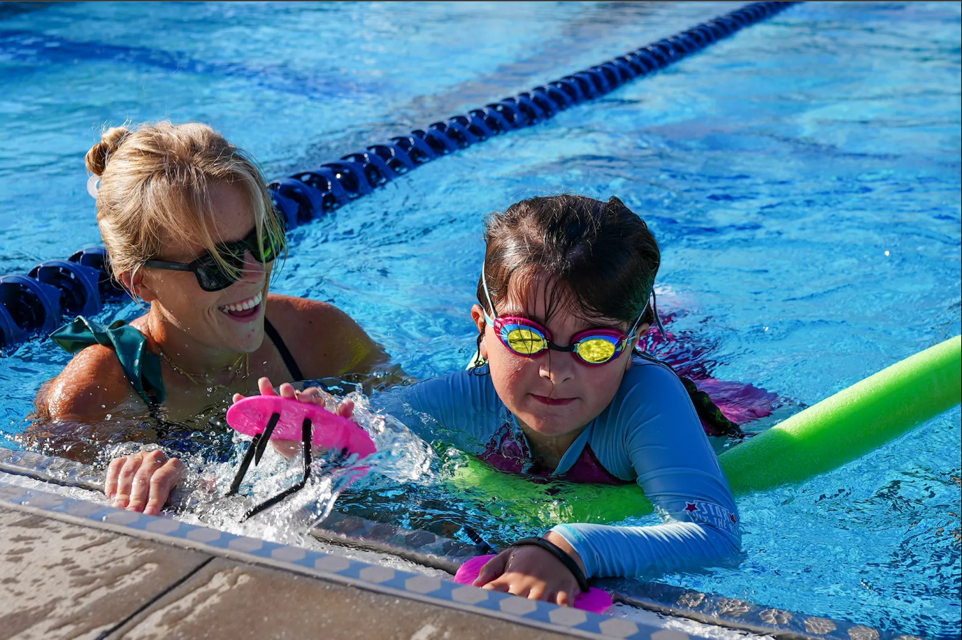 Adaptive swimming lesson for special needs
